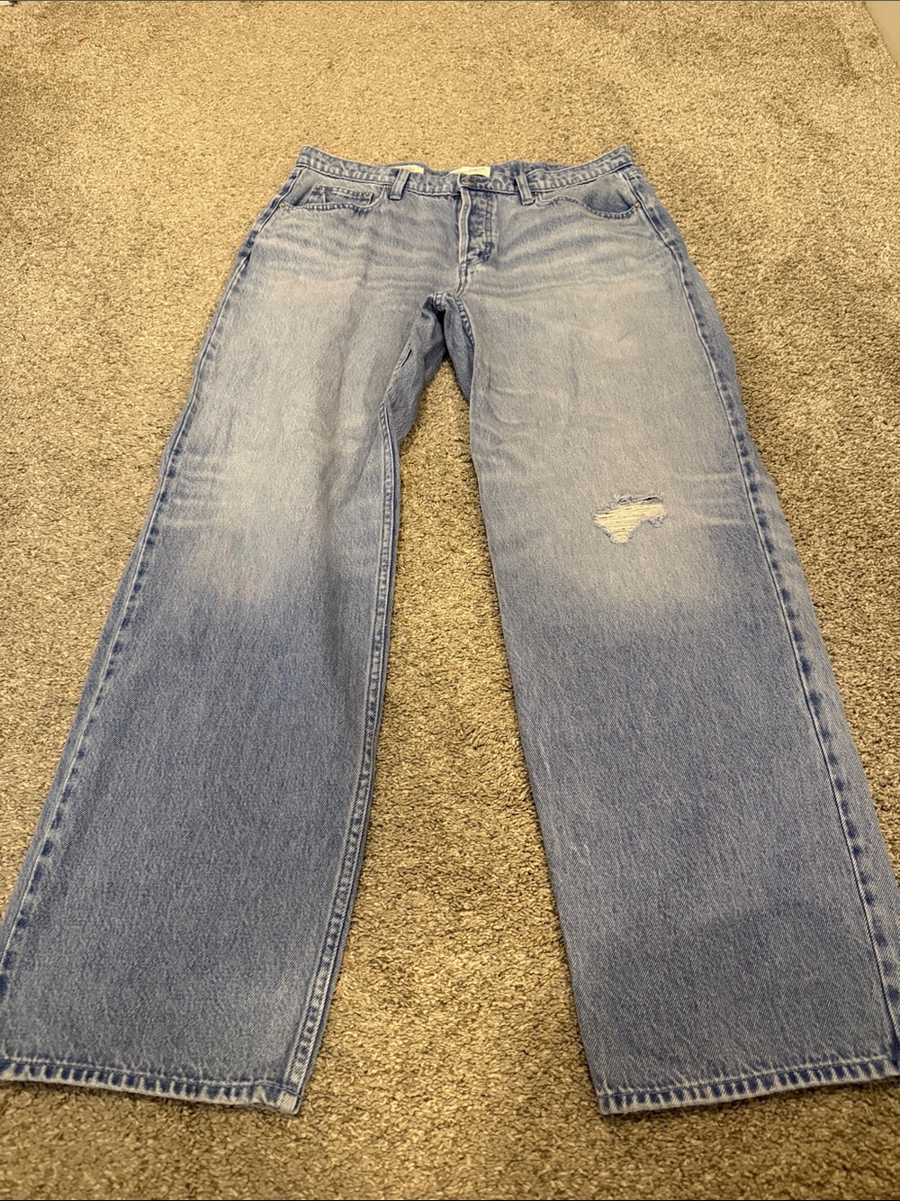 Mid rise 90s baggy women jeans